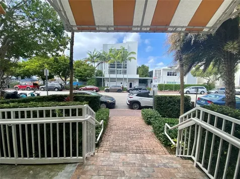 1521 Lenox Avenue Miami Beach FL 33139