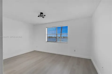1403 S Liberty Avenue Homestead FL 33034