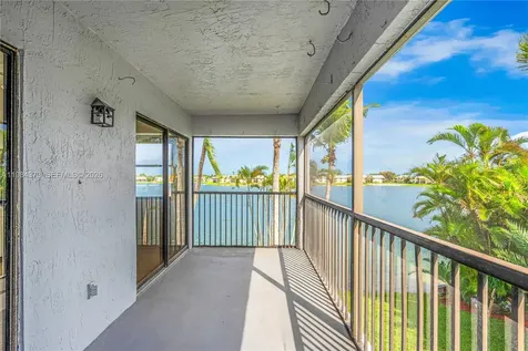 1403 S Liberty Avenue Homestead FL 33034