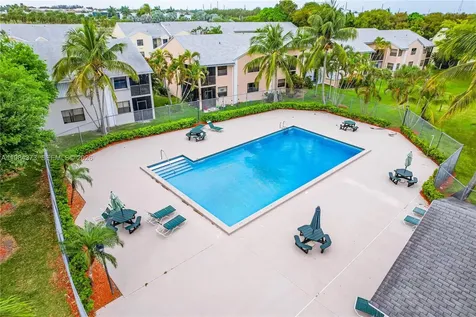 1403 S Liberty Avenue Homestead FL 33034