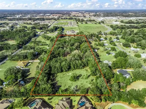 4942 E County Road 462 Wildwood FL 34785