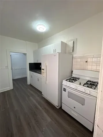 1545 NW 1st Street Miami FL 33125