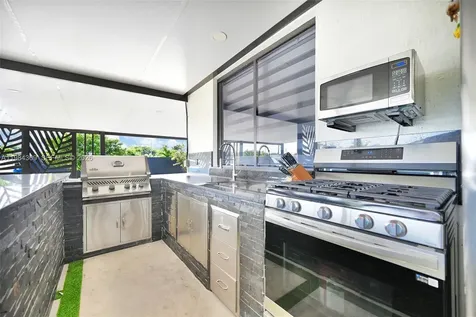 13334 SW 227th Street Miami FL 33170