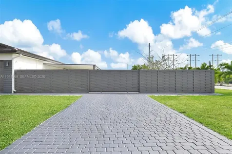 13334 SW 227th Street Miami FL 33170
