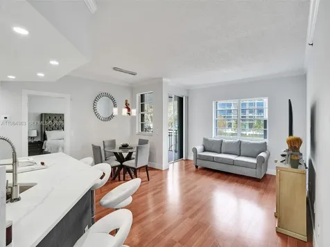 3245 NE 184th Street Aventura FL 33160
