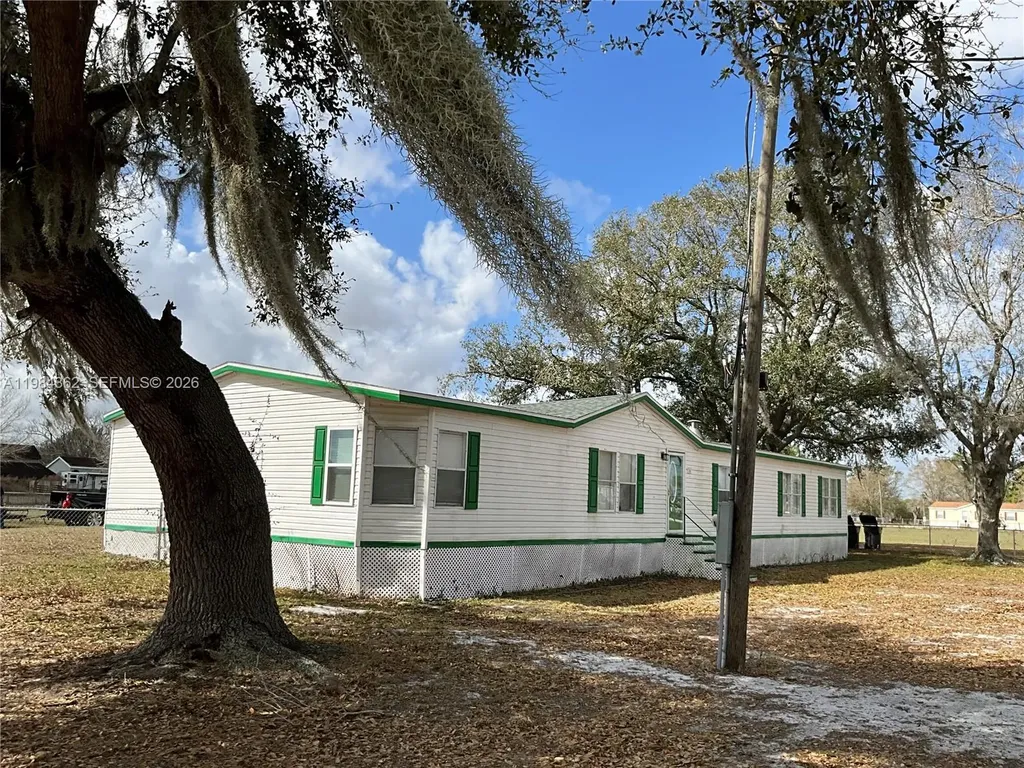 34 Ridge Road Frostproof FL 33843