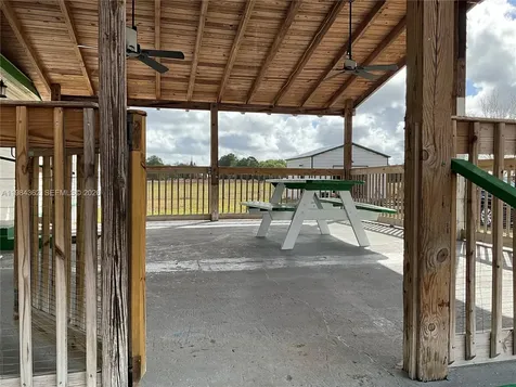 34 Ridge Road Frostproof FL 33843