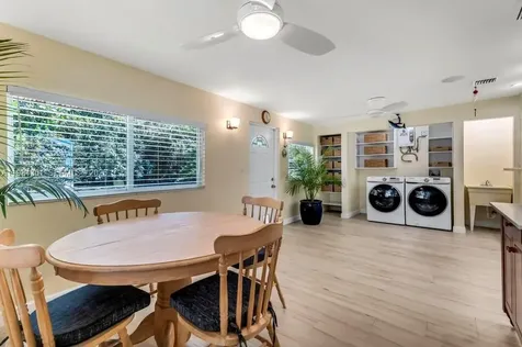 222 SW 7th Street Dania Beach FL 33004