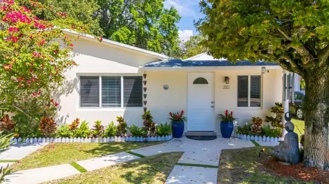 222 SW 7th Street Dania Beach FL 33004