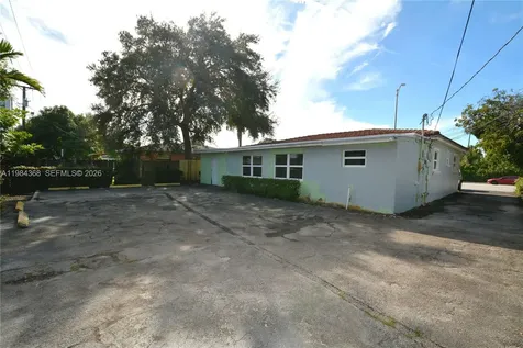16921 NE 6th Avenue North Miami Beach FL 33162