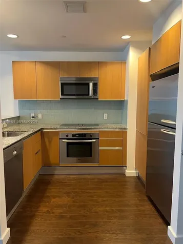 1050 Brickell Avenue Miami FL 33131