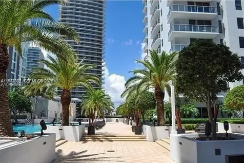 1050 Brickell Avenue Miami FL 33131