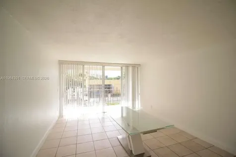 9220 Fontainebleau Boulevard Miami FL 33172