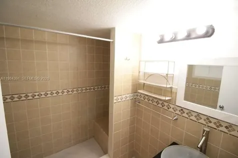 9220 Fontainebleau Boulevard Miami FL 33172