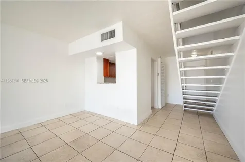 9220 Fontainebleau Boulevard Miami FL 33172