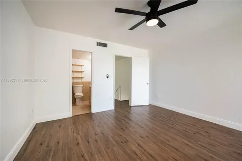 9220 Fontainebleau Boulevard Miami FL 33172
