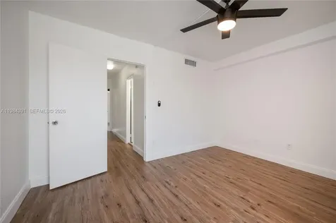 9220 Fontainebleau Boulevard Miami FL 33172