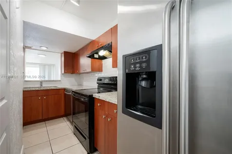 9220 Fontainebleau Boulevard Miami FL 33172