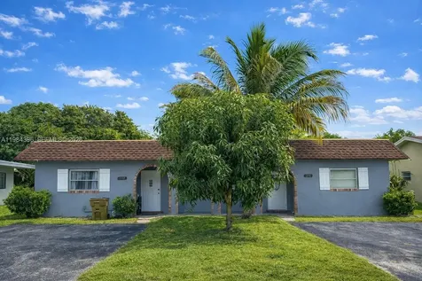 230 NE 9th Avenue Deerfield Beach FL 33441