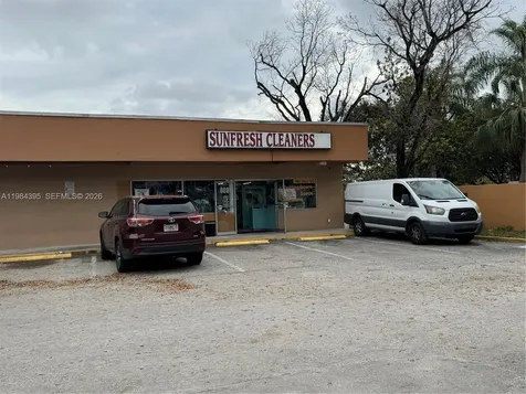 1890 N Pine Island Road Plantation FL 33322