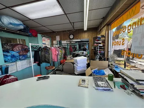 1890 N Pine Island Road Plantation FL 33322