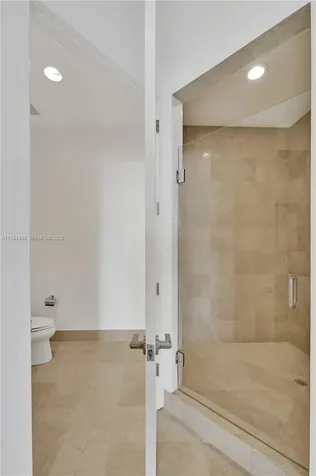 18101 Collins Avenue Sunny Isles Beach FL 33160