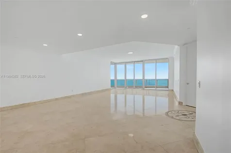 5959 Collins Avenue Miami Beach FL 33140