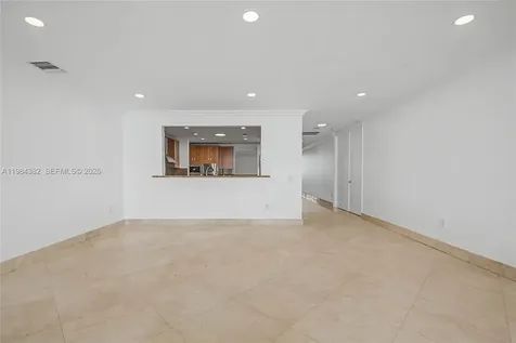5959 Collins Avenue Miami Beach FL 33140