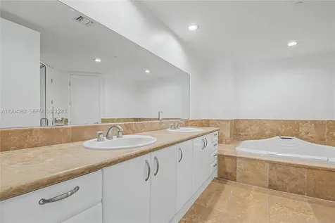 5959 Collins Avenue Miami Beach FL 33140