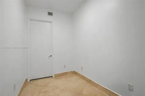 5959 Collins Avenue Miami Beach FL 33140