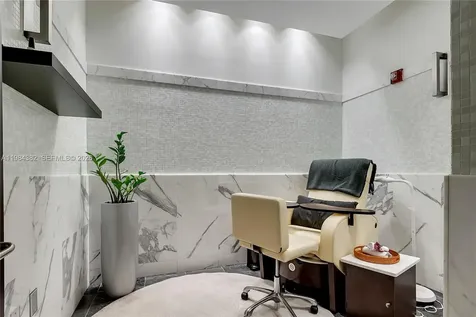 5959 Collins Avenue Miami Beach FL 33140