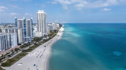 5959 Collins Avenue Miami Beach FL 33140