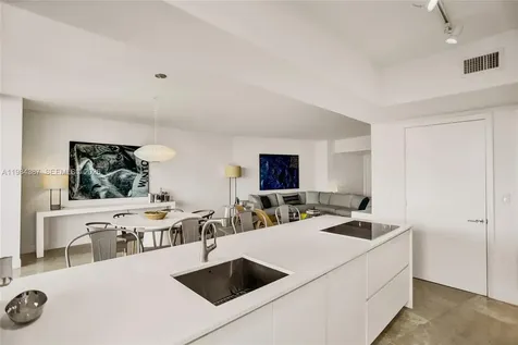 400 Alton Road Miami Beach FL 33139