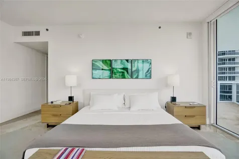 400 Alton Road Miami Beach FL 33139