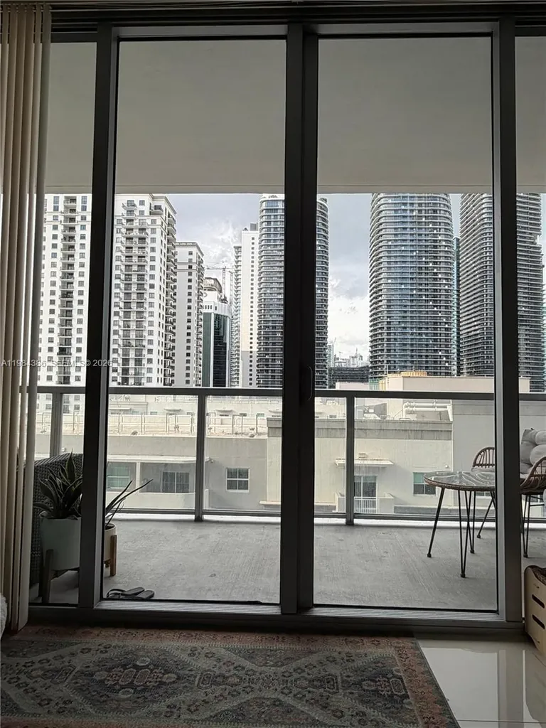 1111 SW 1st Avenue Miami FL 33130