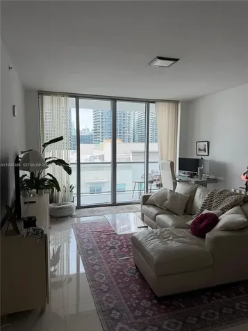 1111 SW 1st Avenue Miami FL 33130