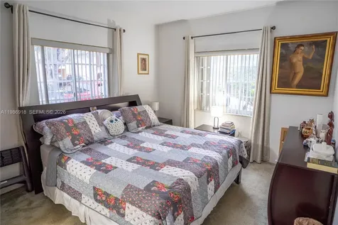 17425 NW 75th Place Hialeah FL 33015