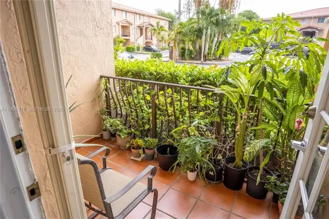 17425 NW 75th Place Hialeah FL 33015