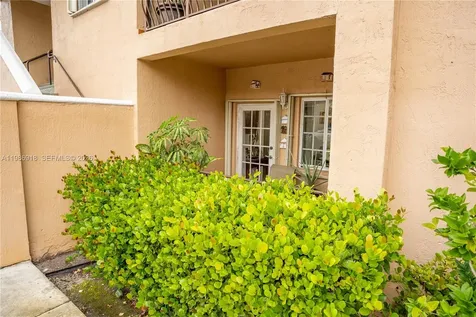 17425 NW 75th Place Hialeah FL 33015