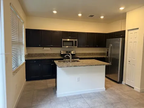 144 NE 37th Terrace Homestead FL 33033