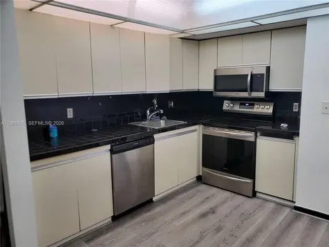 2500 Parkview Drive Hallandale Beach FL 33009