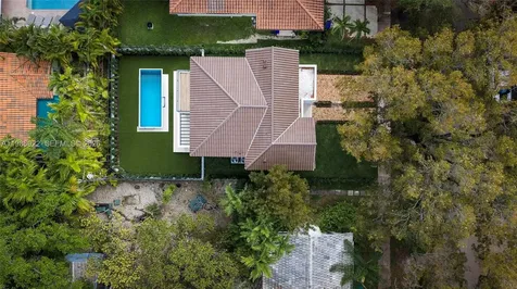 555 Catalonia Avenue Coral Gables FL 33134