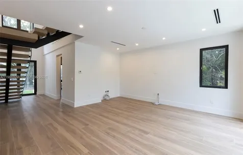 555 Catalonia Avenue Coral Gables FL 33134