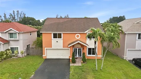 1421 SW 97th Avenue Pembroke Pines FL 33025