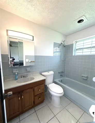 4910 NW 15th Court Lauderhill FL 33313