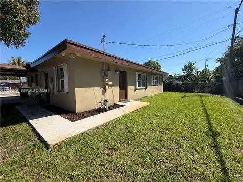 4910 NW 15th Court Lauderhill FL 33313