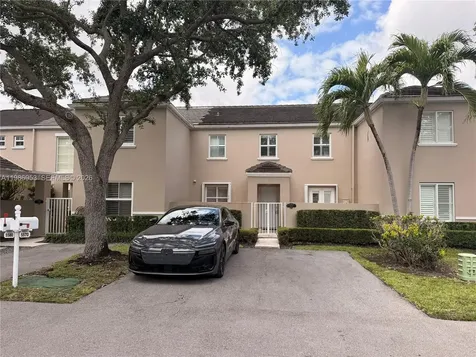 5570 SW 70th Place S Miami FL 33155
