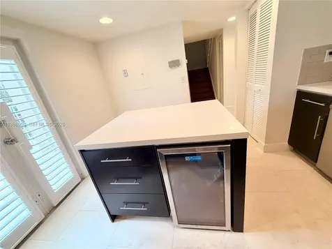 5570 SW 70th Place S Miami FL 33155