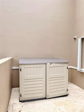 5570 SW 70th Place S Miami FL 33155