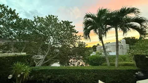 5570 SW 70th Place S Miami FL 33155
